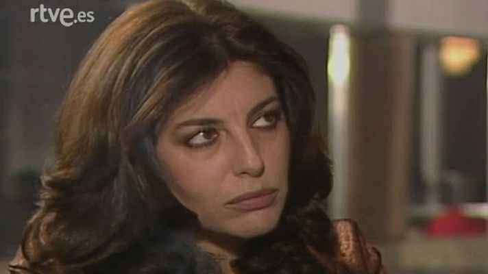 Autorretrato - Charo López