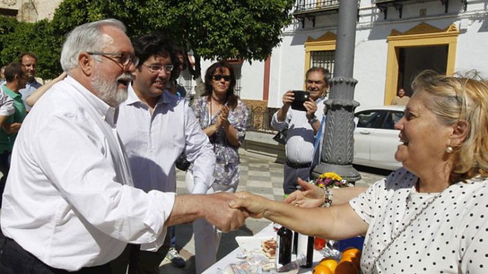 Telediario 1 - Cañete pide el voto para el "partido del campo español"