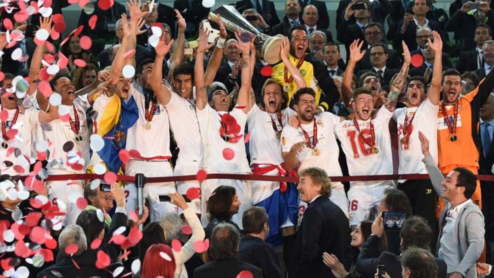 Telediario - 8 horas - 15/05/14 - Ver ahora