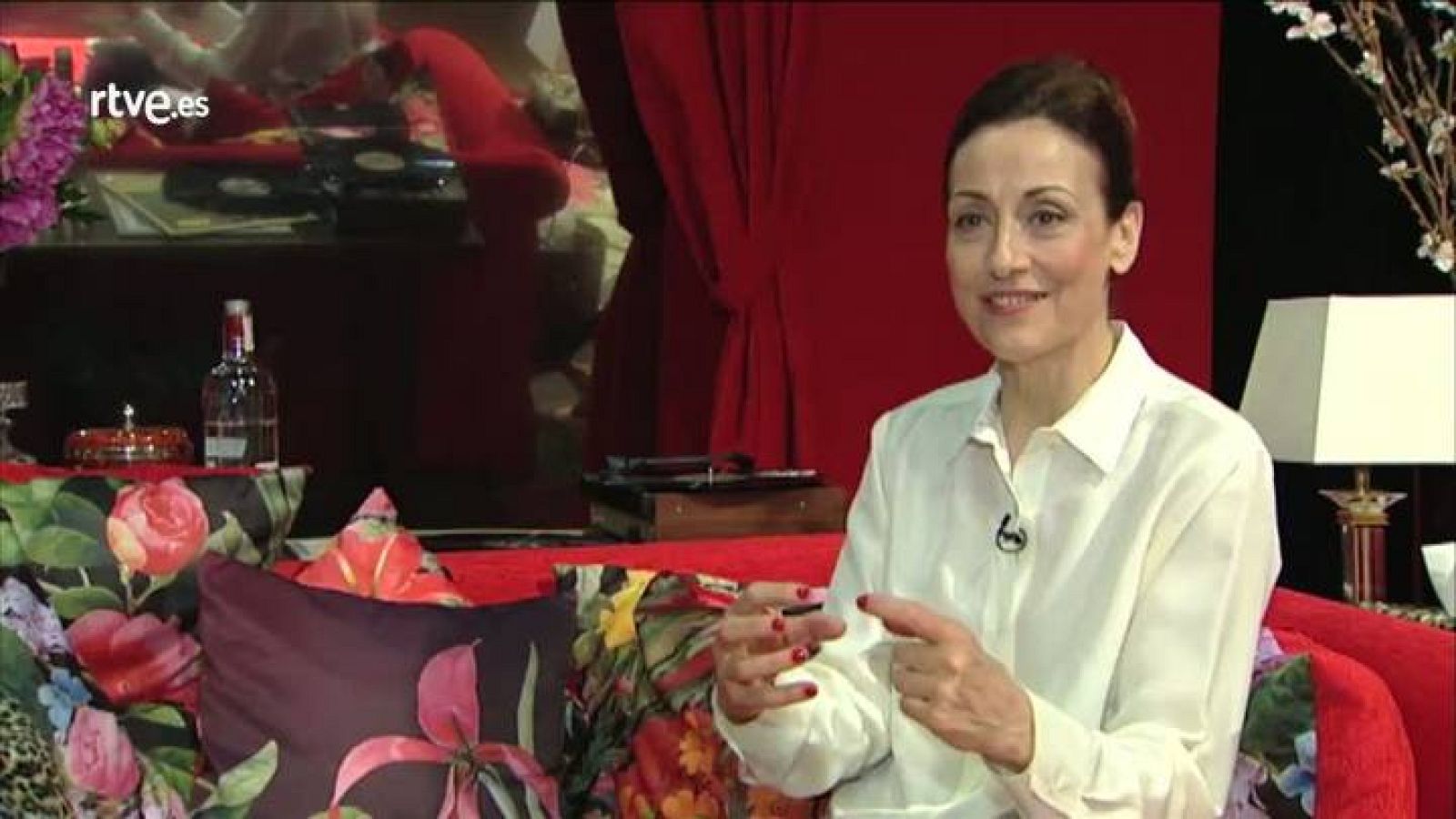 Atención Obras - Entrevista Carme Elias