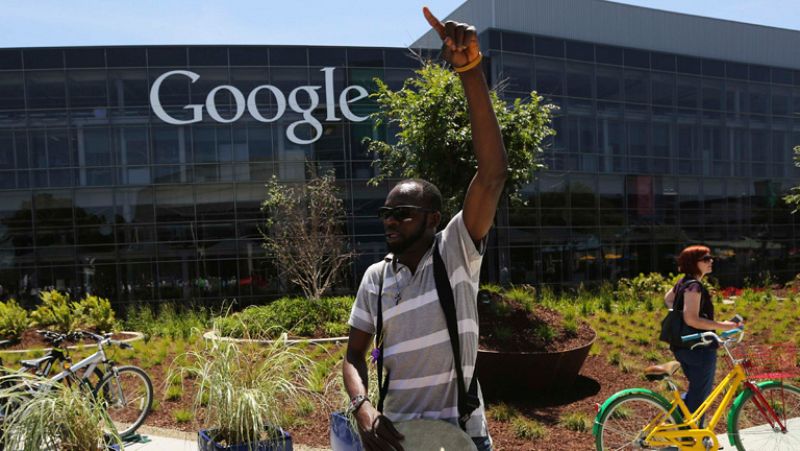 Más de 200 personas esperan que se resuelva su caso y los enlaces a su información "sensible" desaparezcan | Ver