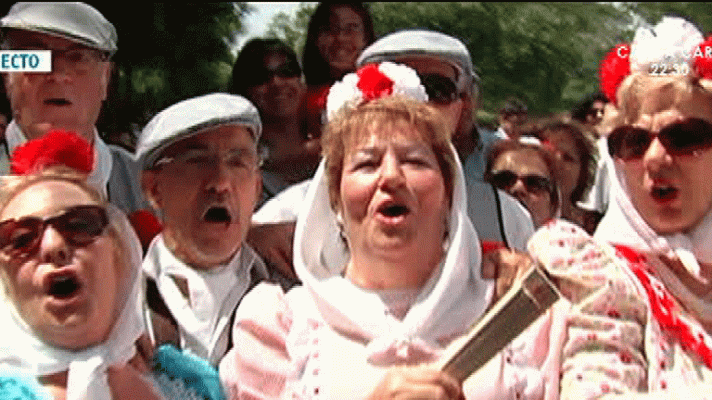 España Directo - La Pradera de San Isidro se llena de chulapos