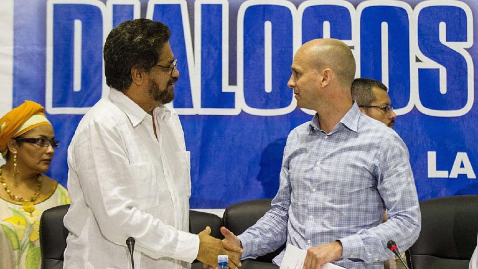 Gobierno de Colombia y FARC han llegado a un acuerdo sobre narcotráfico