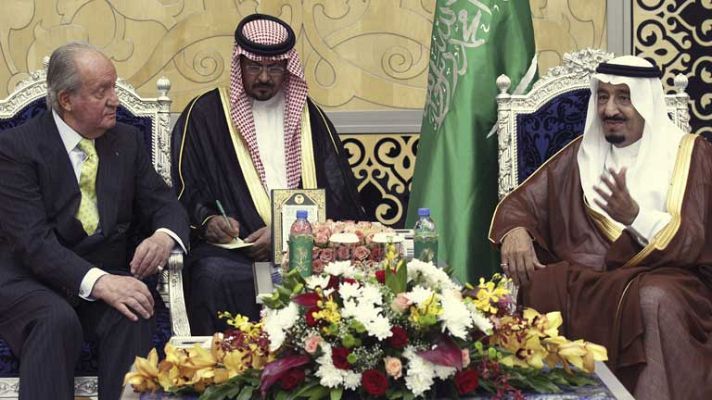 Telediario 1 - El rey llega a Arabia Saudí