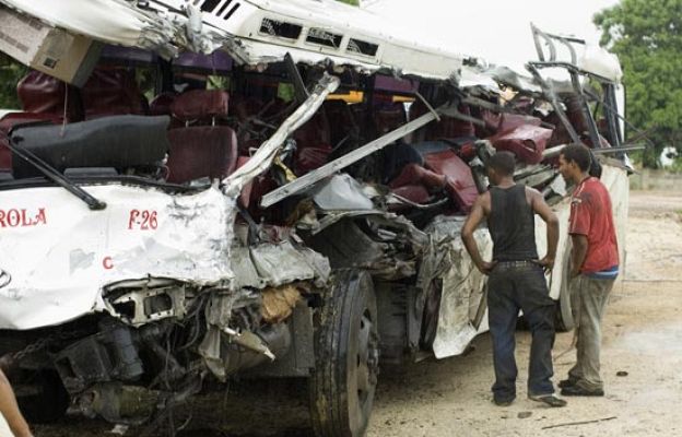  - Grave accidente en la R. Dominicana