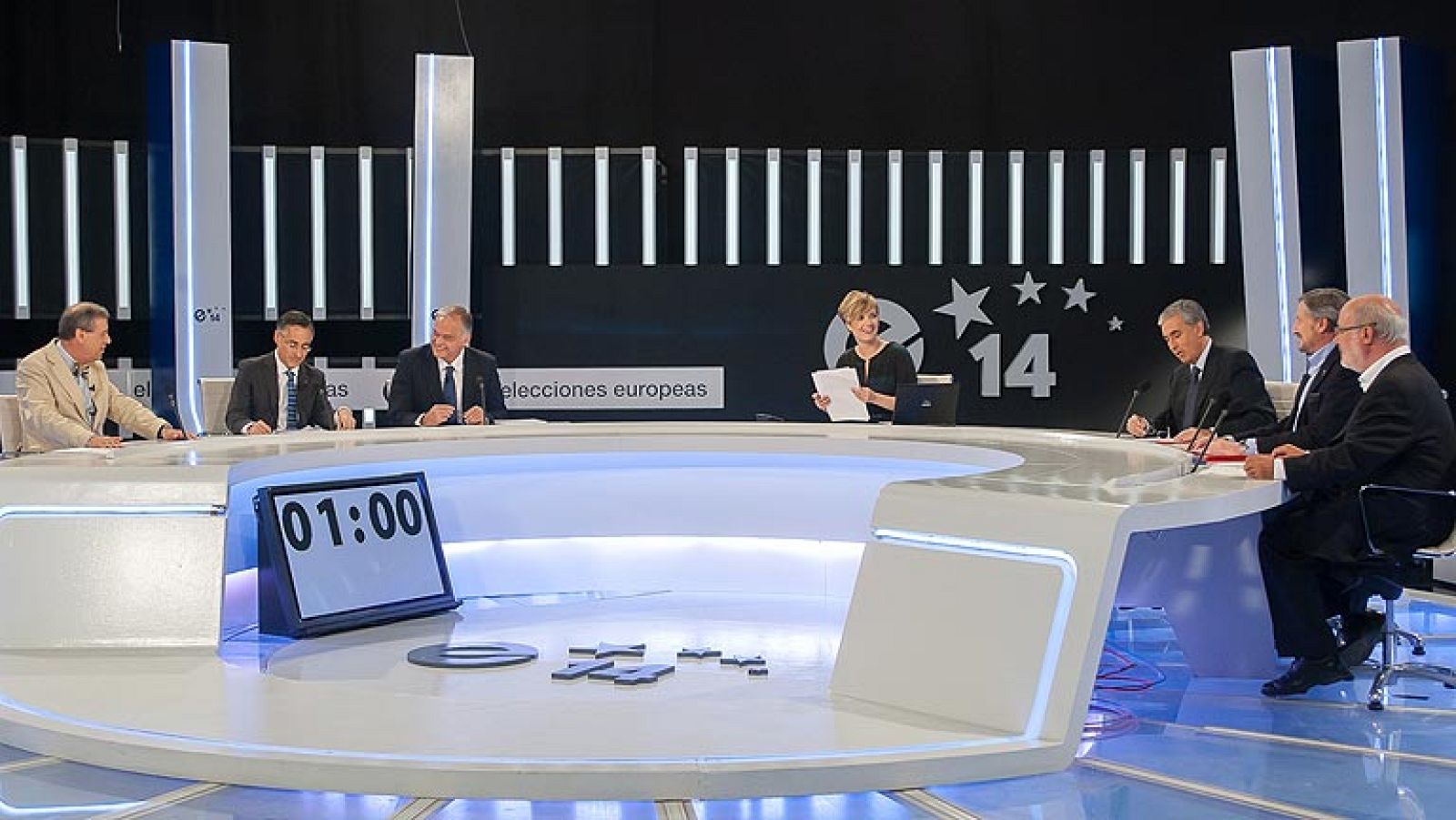 PP y PSOE se culpan mutuamente del paro mientras IU acusa de la desigualdad al "bipartido" | Ver