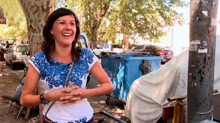 Españoles en el mundo - ¡Me paso el día cogiendo!