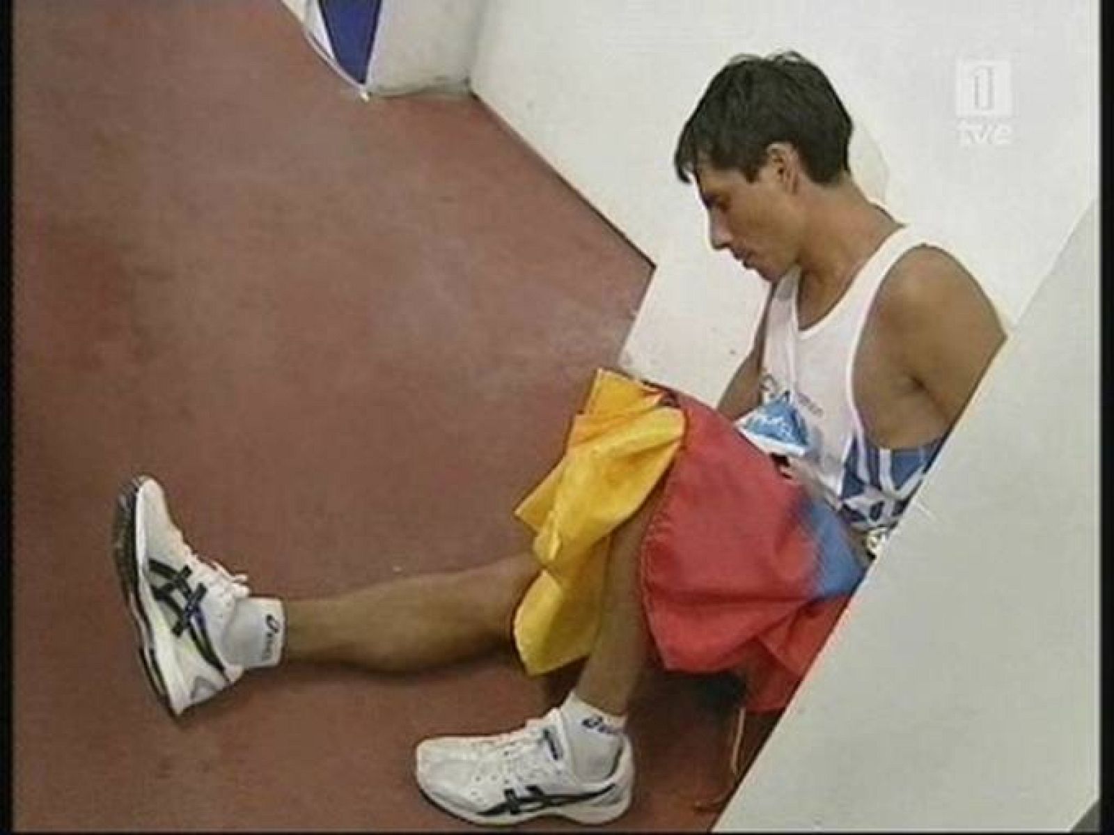 Jefferson Pérez se desvanece | Ver