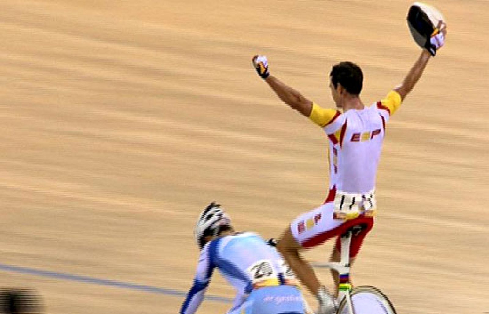 Joan Llaneras, oro en puntuación