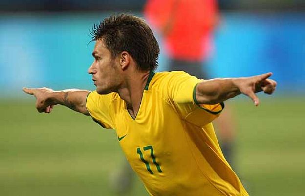  - Sobis abrió el marcador de Brasil