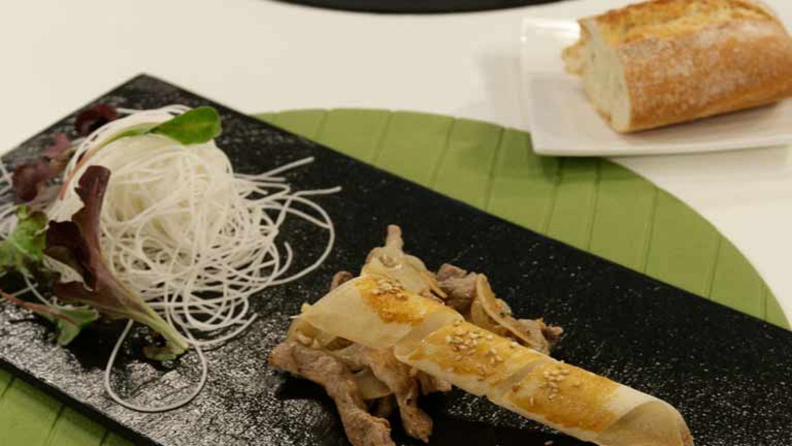 Ensalada templada de fideos