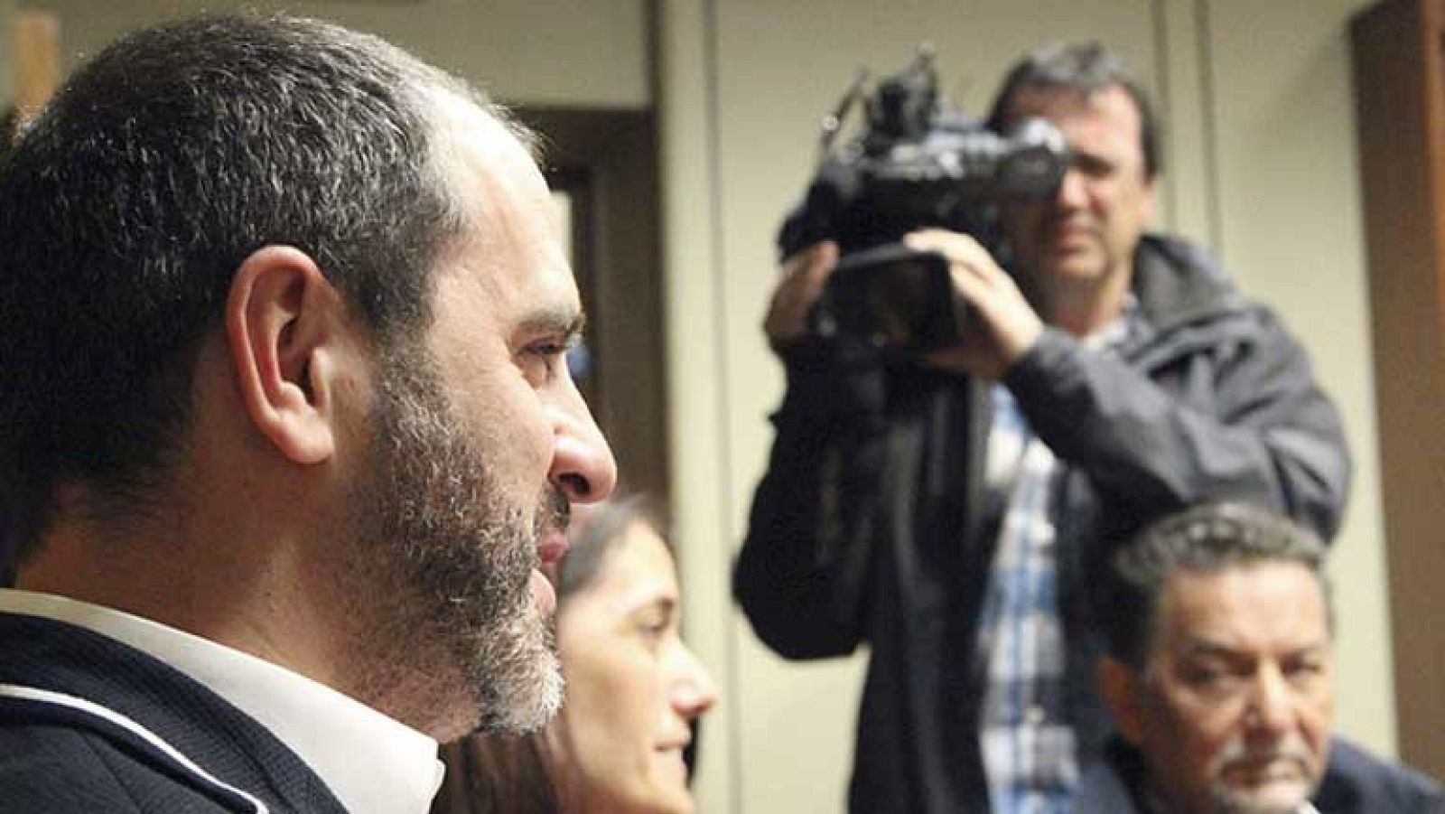 Los inmigrantes del País Vasco piden no vincular extranjeros con delincuencia | Ver