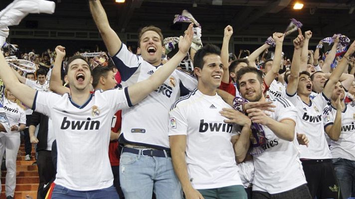 Telediario 1 - Así vivieron las aficiones la final española desde Madrid