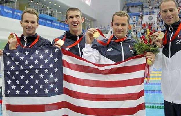  - Phelps recoge su octava medalla