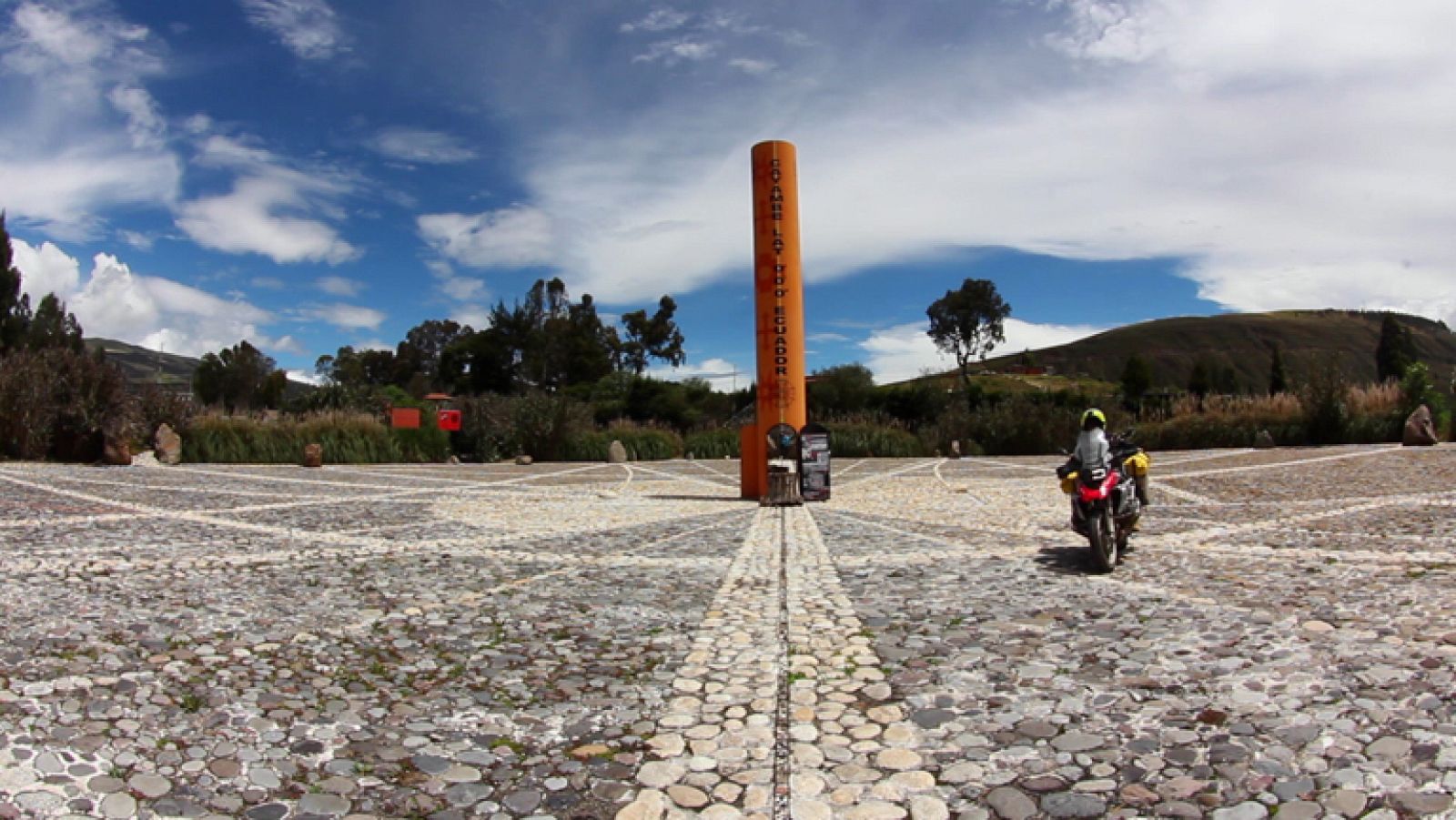 ¡Llegamos a Colombia! - Diario de un nómada | Ver