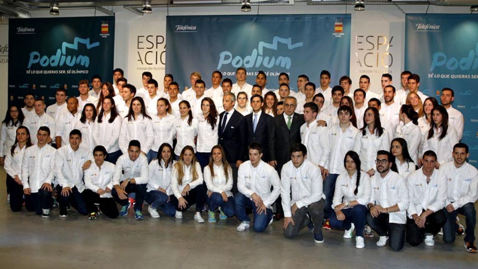 El programa Podium irá destinado a 80 deportistas de hasta 23 años con opciones de clasificarse para los Juegos Olímpicos de Río 2016. Los requisitos para poder acogerse a este programa de ayuda al deporte son no haber sido aún olímpico, tener menos