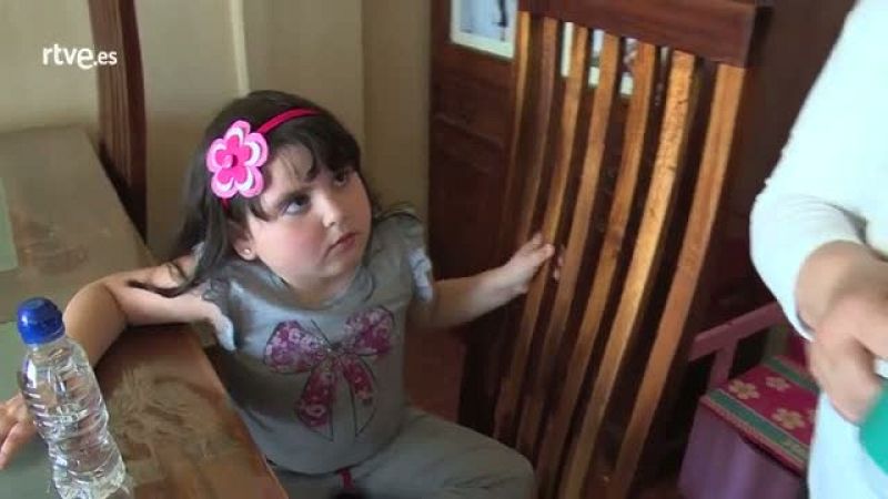 Los padres de Candela fundaron la asociación ACMEIM de trastornos metabólicos