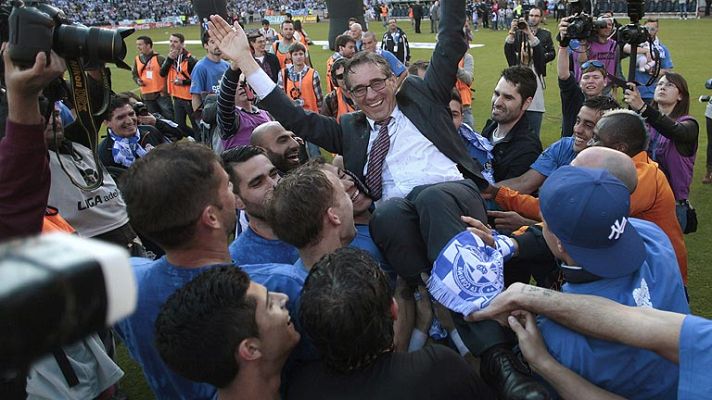 Telediario 1 - El Deportivo de la Coruña vuelve a Primera