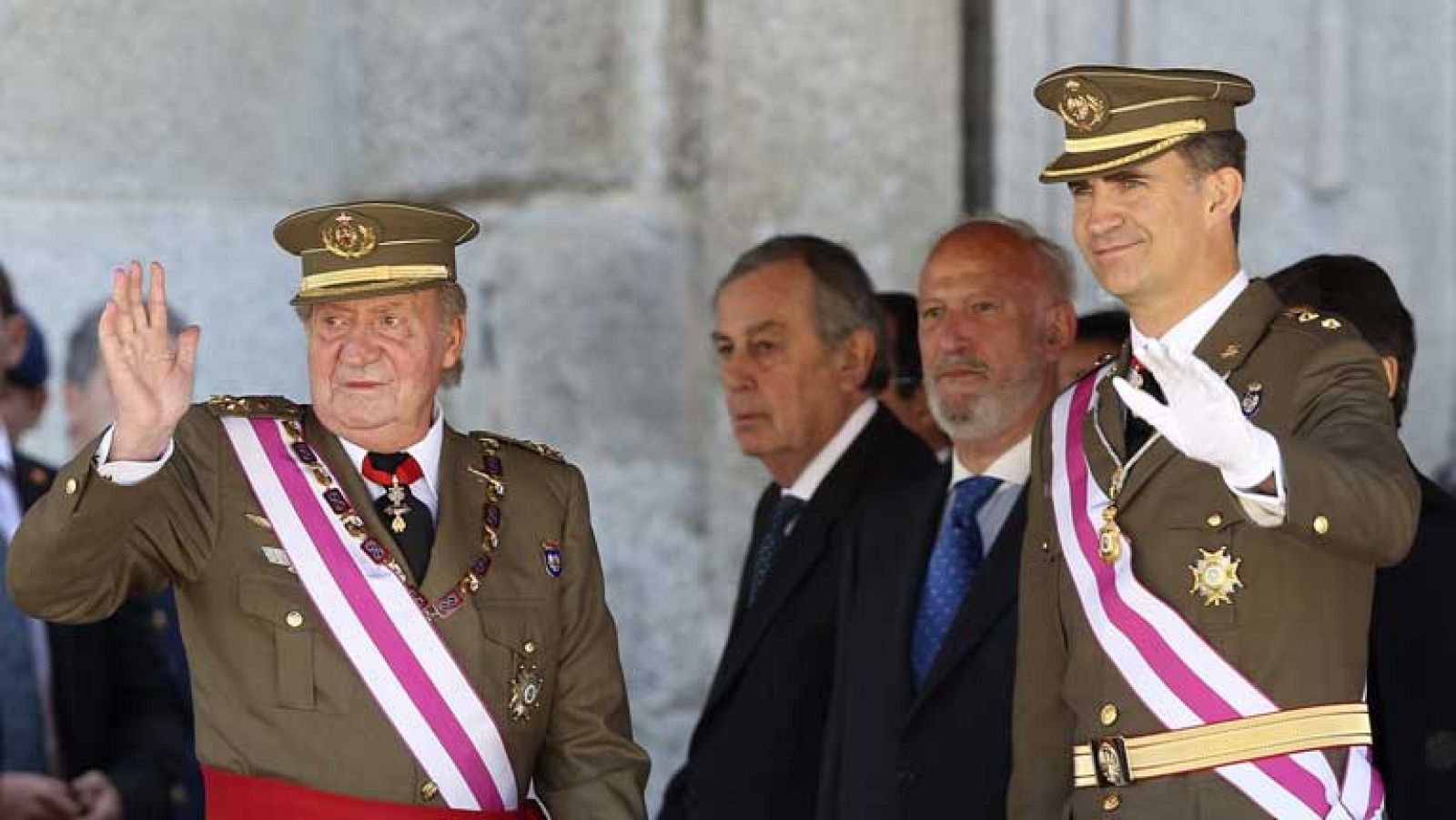 Primera imagen del rey y el príncipe juntos, desde la abdicación de don Juan Carlos
