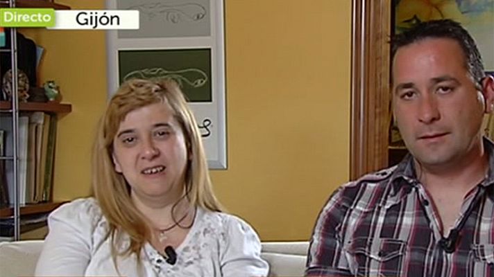 Entre todos - Trinidad y Miguel necesitan un coche adaptado para su hijo