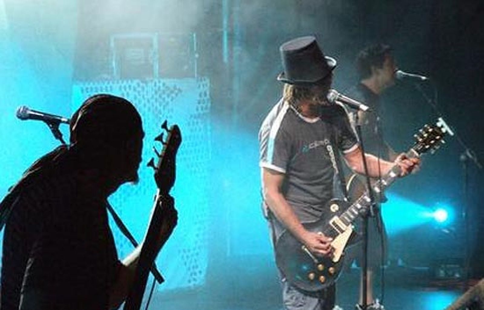 Reincidentes y Barricada han cerrado la edición del Festival Luna Lunera