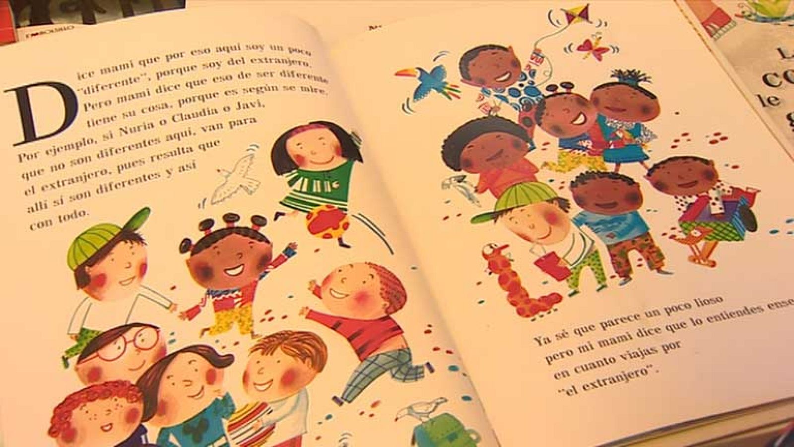 Se editan más cuentos en los que el maltrato se castiga, se defiende el intercambio de culturas y los nuevos modelos de familia