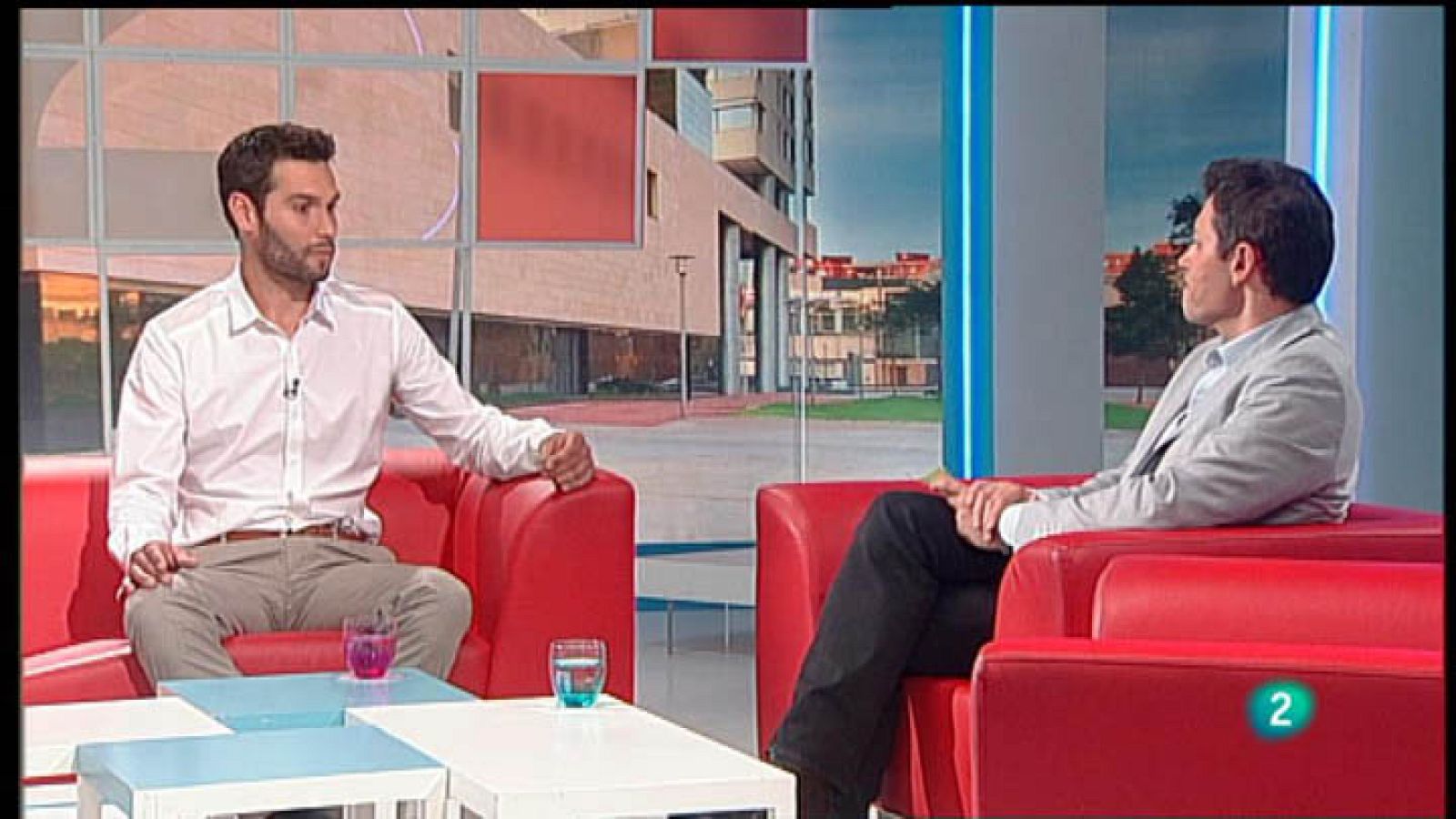 Para Todos La 2 - ONG - El acceso al agua