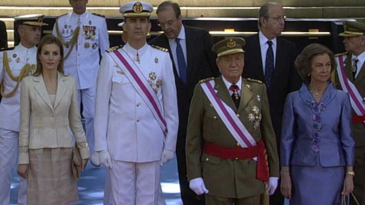 Telediario 1 - Último desfile del rey Juan Carlos I