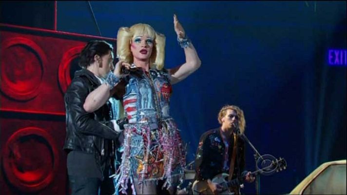 Telediario 1 - Premios Tony 2014