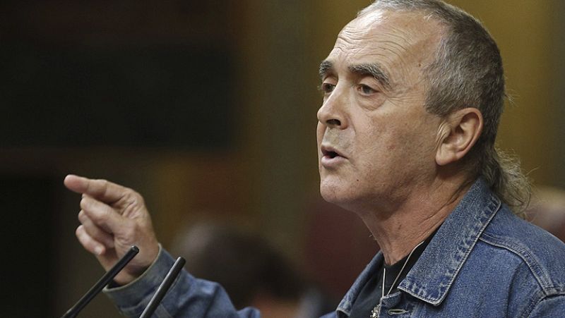 Sabino Cuadra (Amaiur) durante el debate de la ley de abdicación de Juan Carlos I - Informativo 24h | Ver