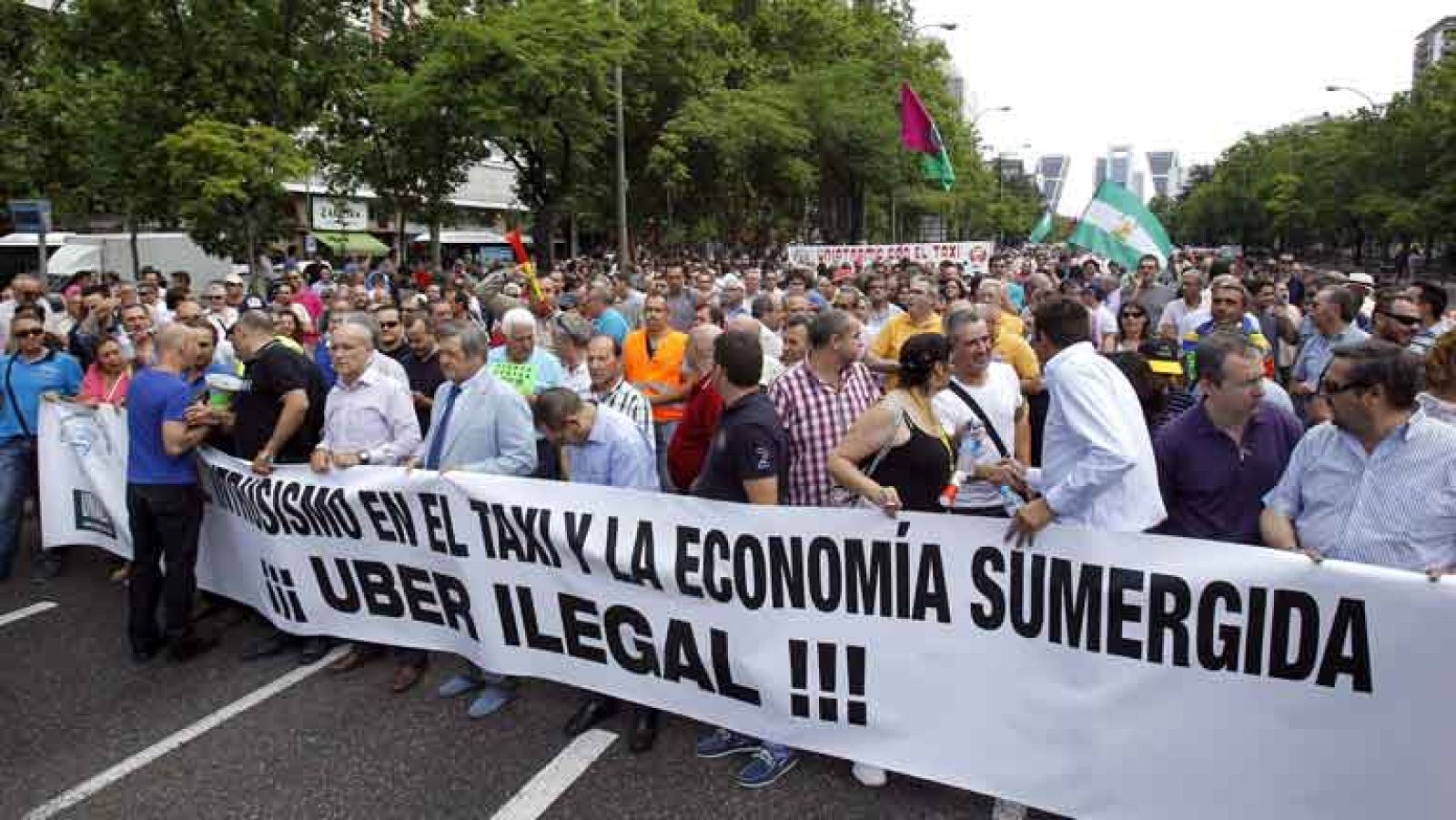 Movilizaciones de taxistas en toda Europa contra aplicaciones como Uber