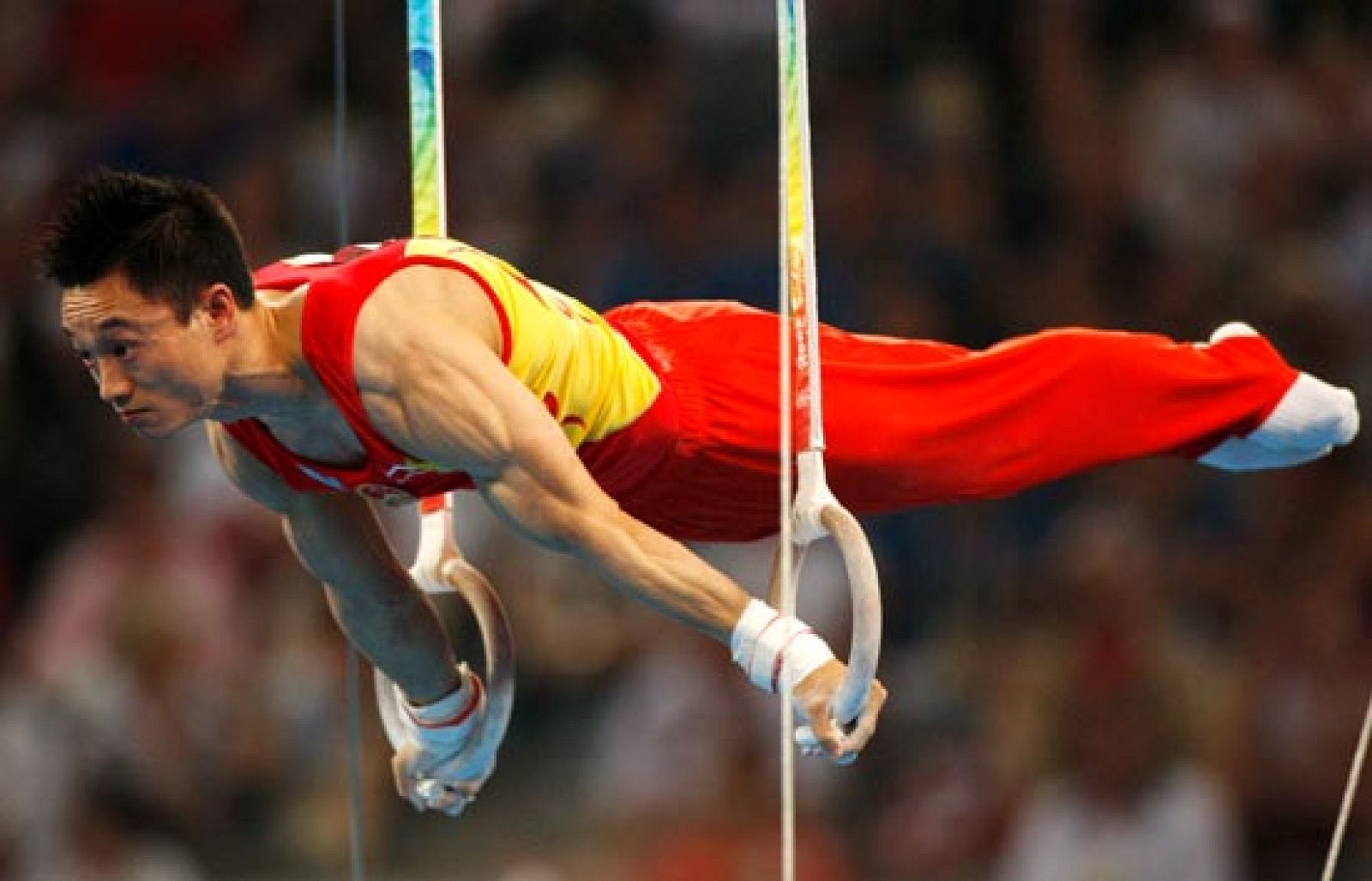 El chino Cheng Yibing se proclamó campeón olímpico tras realizar un ejercicio soberbio con el que obtuvo una puntuación de 16,600.