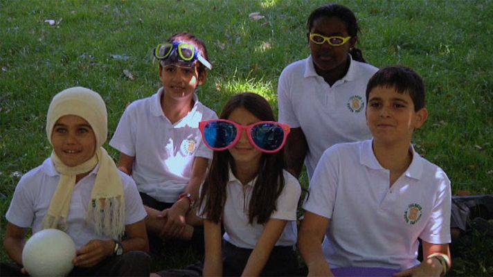 Aquí la Tierra - Los niños explican el color de la nieve