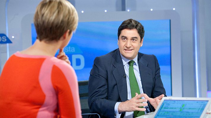 Los desayunos - Echániz: "La ley del aborto se ha hecho de manera muy ortodoxa con muchos informes"