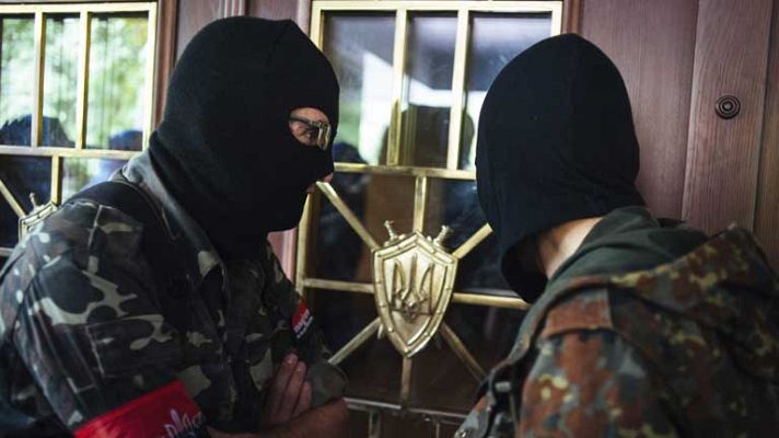 Telediario 1 - Golpe militar en Ucrania