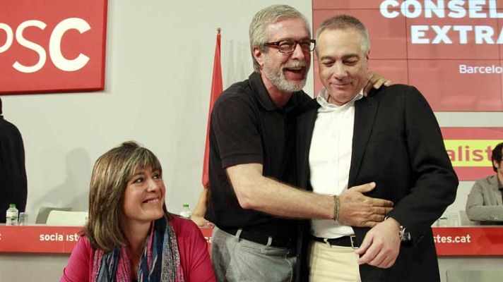 Telediario 1 - Pere Navarro hace efectiva su dimisión al frente del PSC