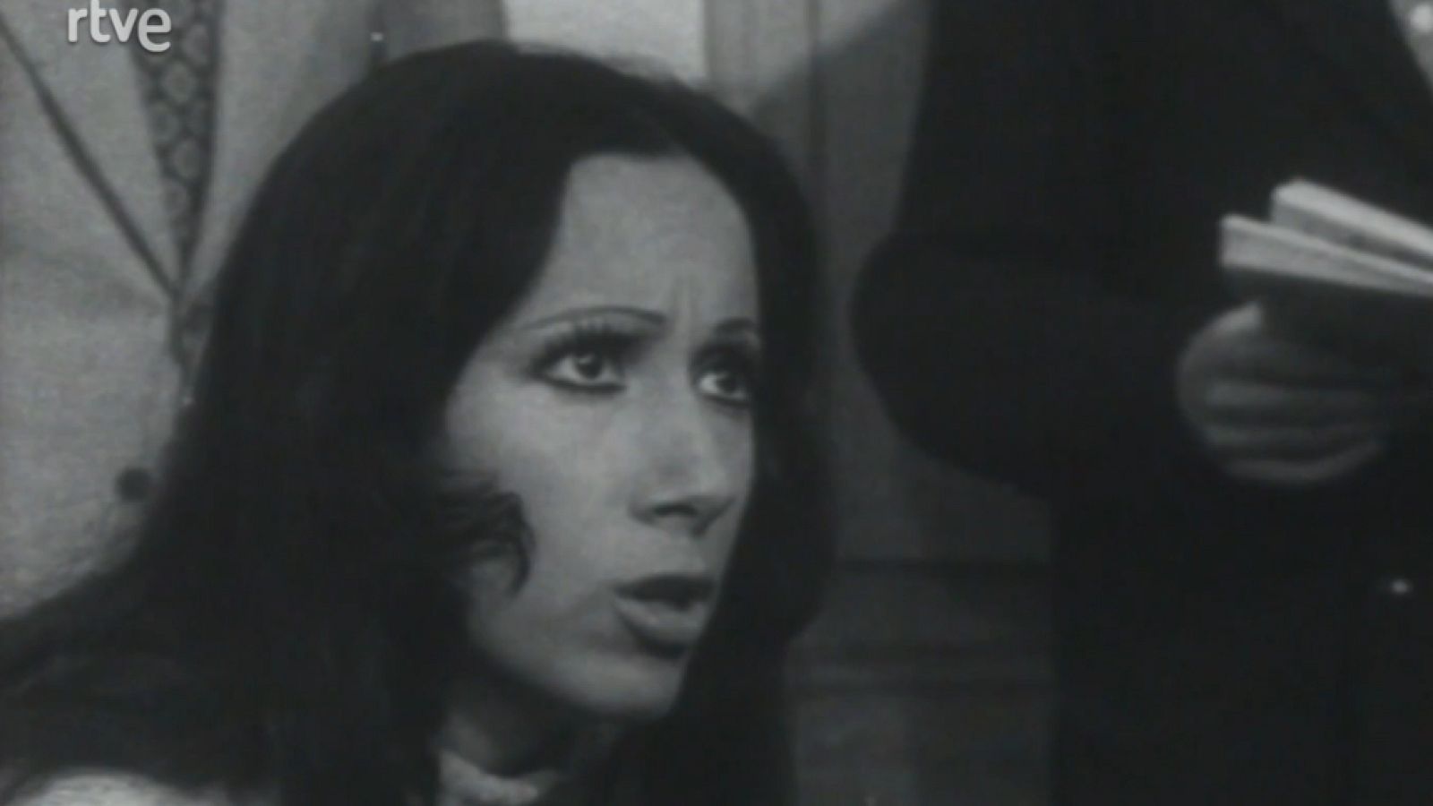 Crónicas de un pueblo - El legado de Don Verano