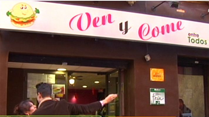 Entre todos - Mónica inaugura un bar en Valencia