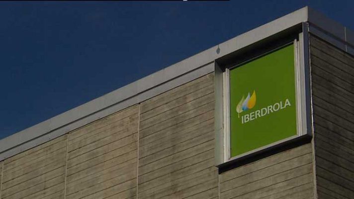 Telediario 1 - Competencia abre expediente a Iberdrola