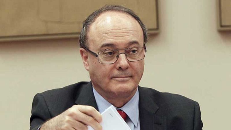 El gobernador del Banco de España cree que no hay que magnificar el papel del supervisor en la crisis