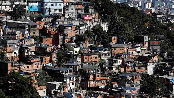Telediario 1 - Las favelas de Río acogen a miles de turistas durante el Mundial