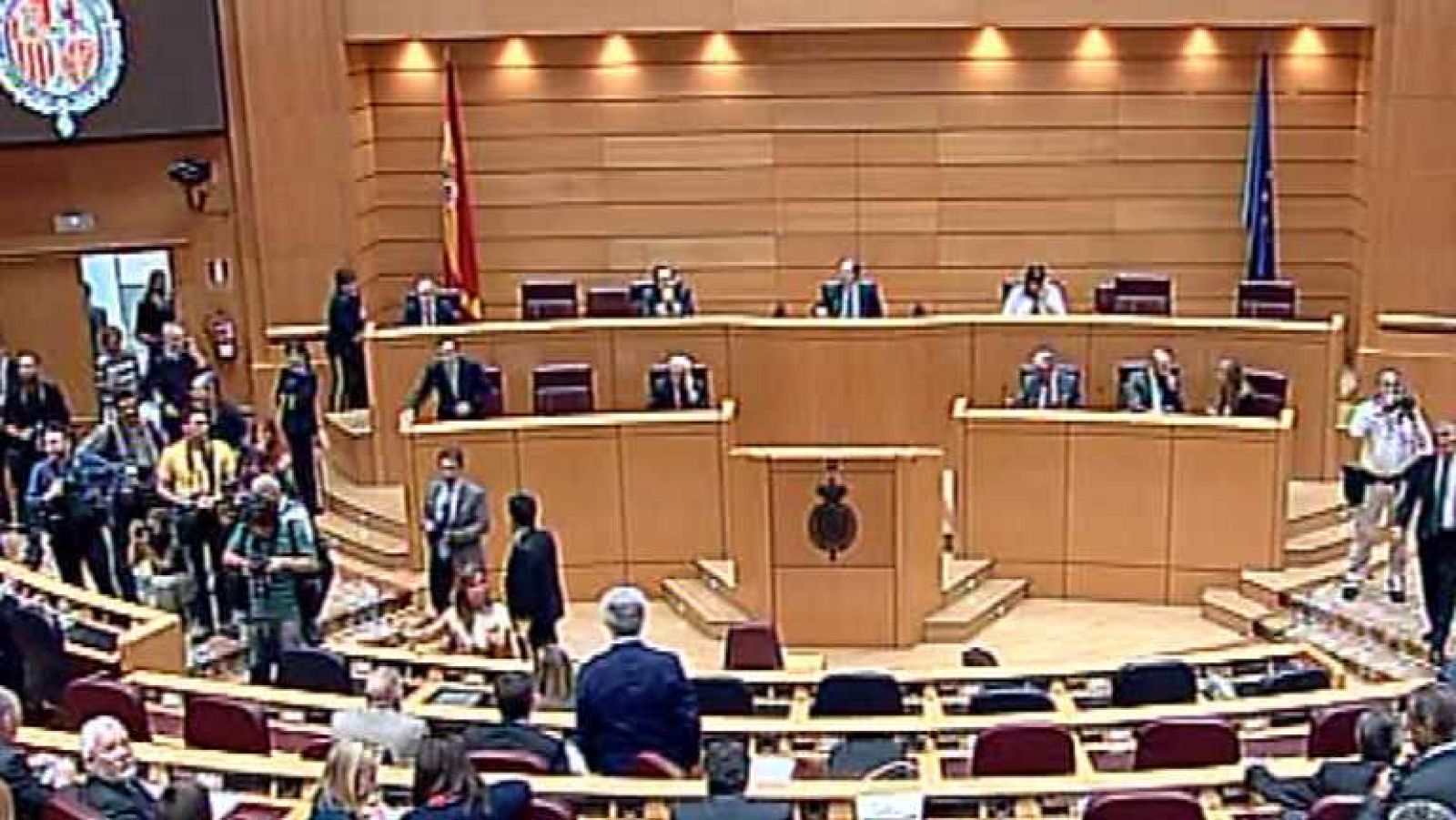 Especial informativo - Proyecto de la Ley de Abdicación desde el Senado (1) - Ver ahora