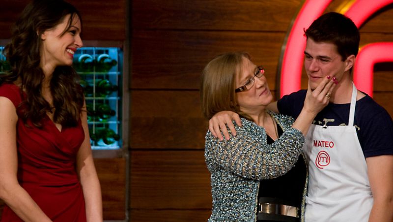 Sorprendidos por sus madres