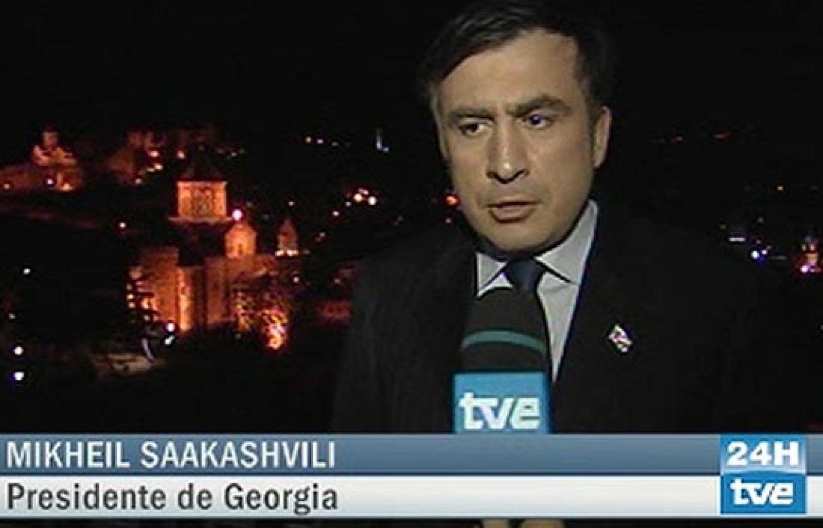 Mijail Saakashvili, en una entrevista en exclusiva para TVE con Pilar Requena, asegura que con la invasión de Georgia por parte de Rusia no se ha alterado sólo su país sino que lo que Moscú busca es interferir en el orden mundial