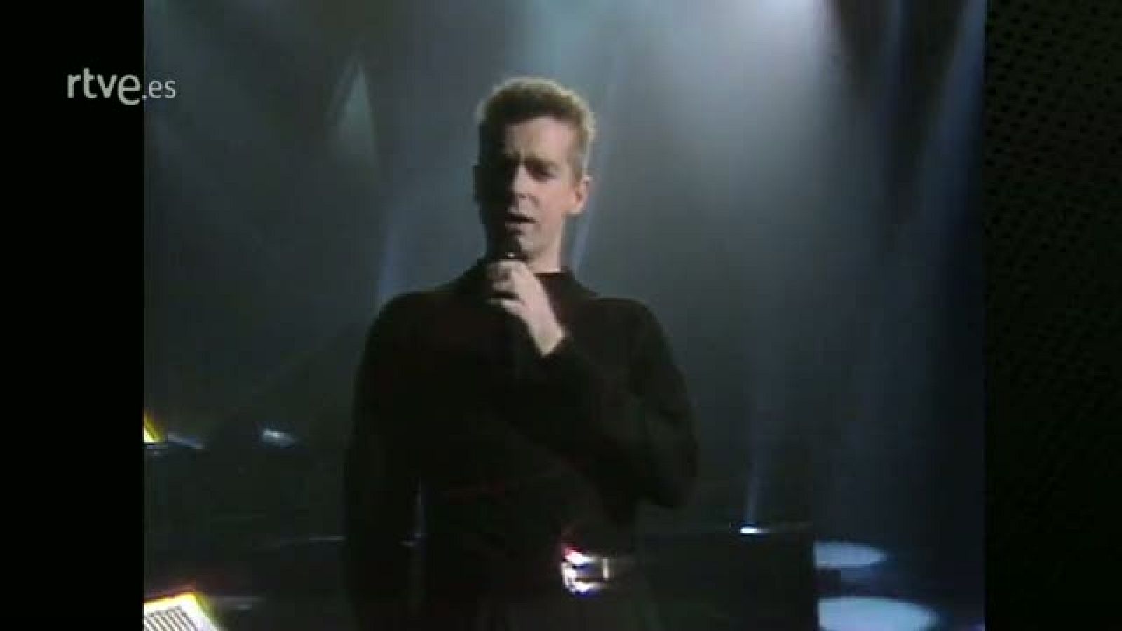 Cachitos de Hierro y Cromo - Dia de la música - Cachito eliminado