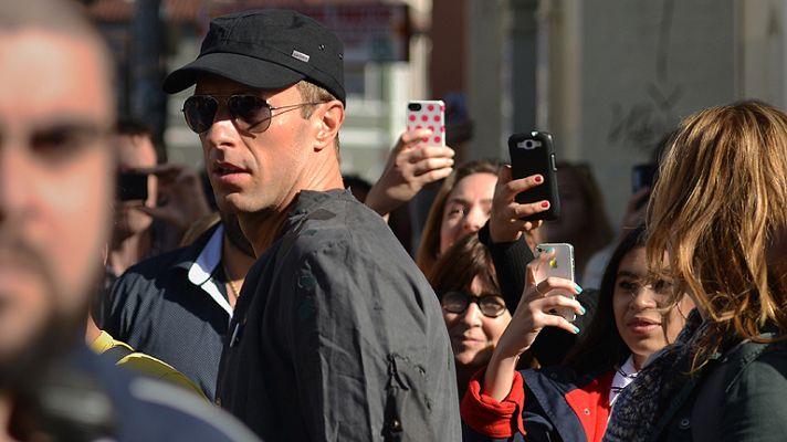 Telediario 1 - Los fans colaboran en el último viceoclip de Coldplay