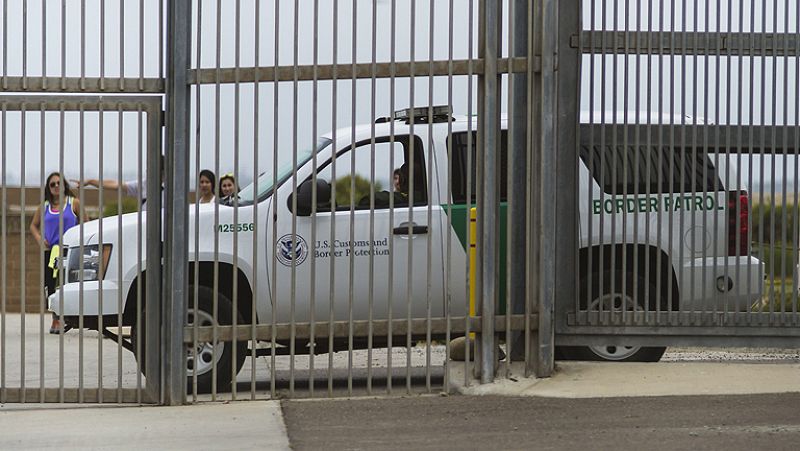 EE.UU. y México buscan soluciones a la avalancha de menores inmigrantes | Ver