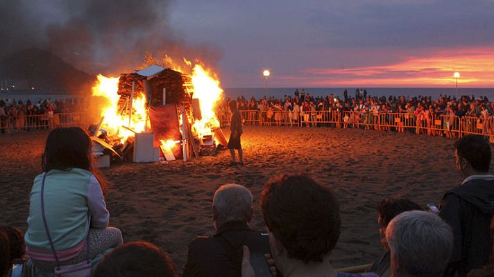 Los desayunos de TVE - Fallece un hombre sexagenario tras bañarse en una playa de Valencia durante la noche de San Juan