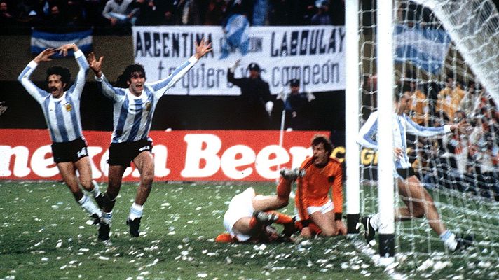 La selección de futbol de Argentina se ha proclamado Campeón del Mundo al vencer por 3 a 1 a la selección de Holanda