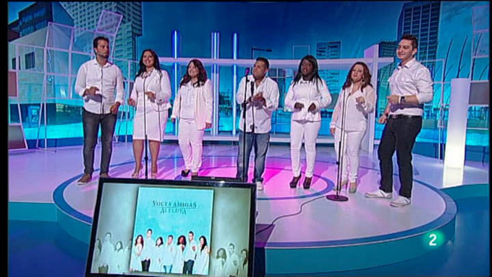 Para Todos La 2 -  Actuación: Voces amigas, "Aleluya"